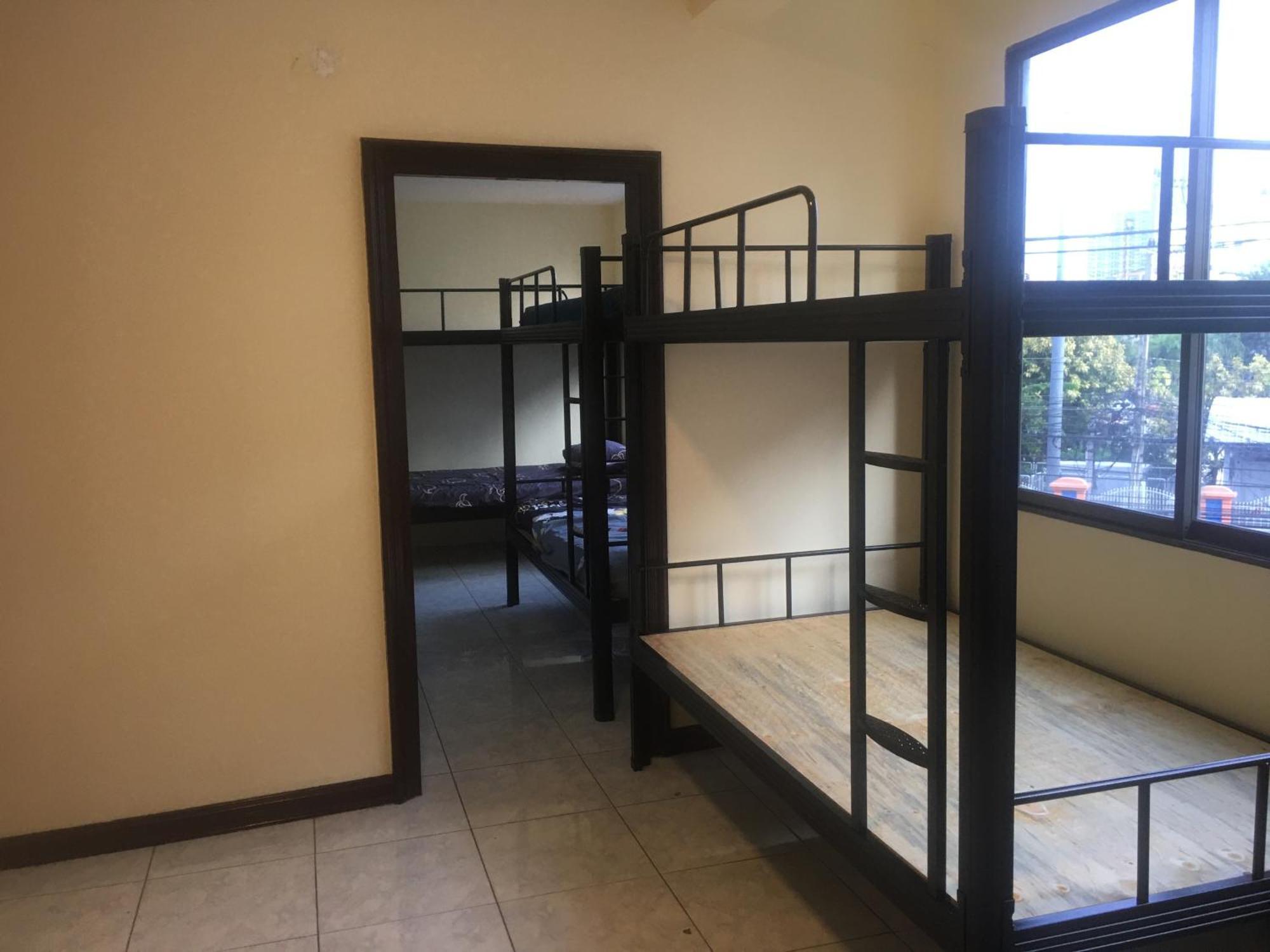 Hostel Gung Domitory Pattaya Zewnętrze zdjęcie